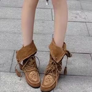 women shoes Heels